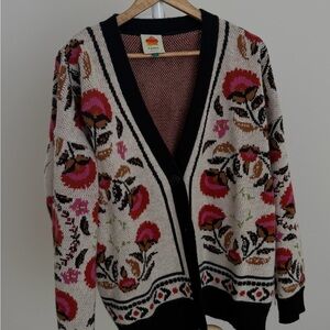 Floral Knit Cardigan Sweater - Black and Cream